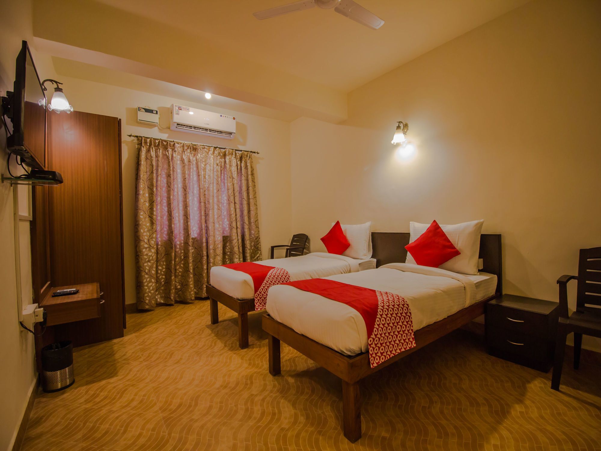 Oyo Flagship 13853 Shruti Resort Calangute Exterior photo